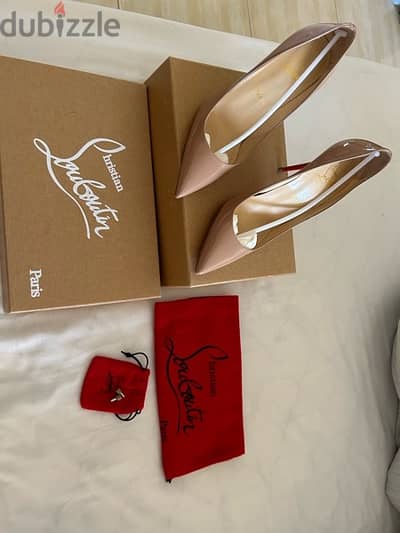 Nude/ beige heals Christian Louboutin