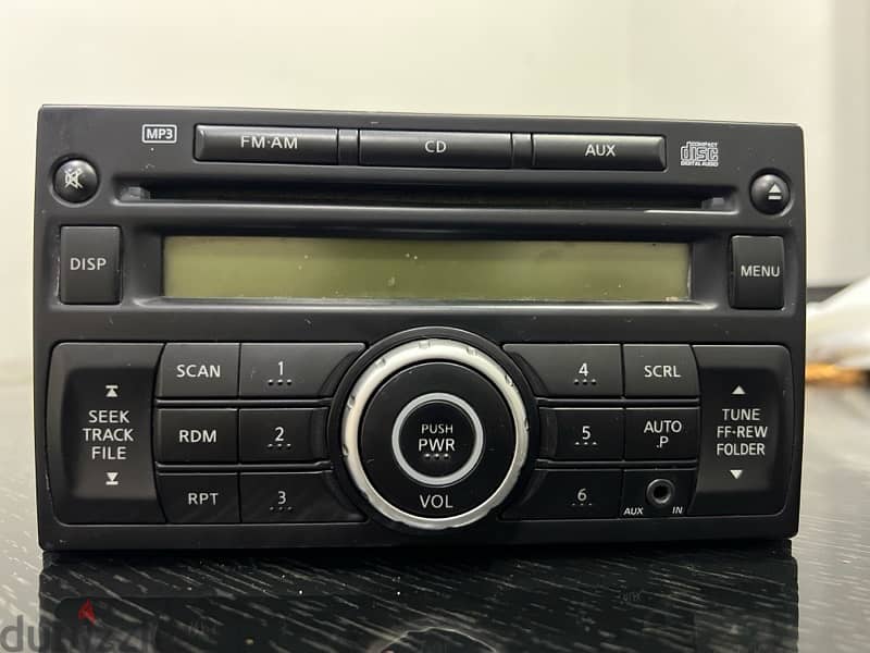 FOR SALE NISSAN QASHQAI CAR STEREO/RADEO(NEGOTIABLE) 0