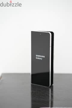 Samsung Fold 5 512 GB  with Spigen Cover