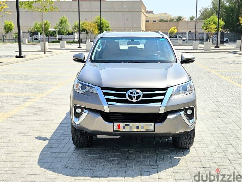 TOYOTA FORTUNER 2019 AGENCY MAINTAINED SINGLE OWNER 1