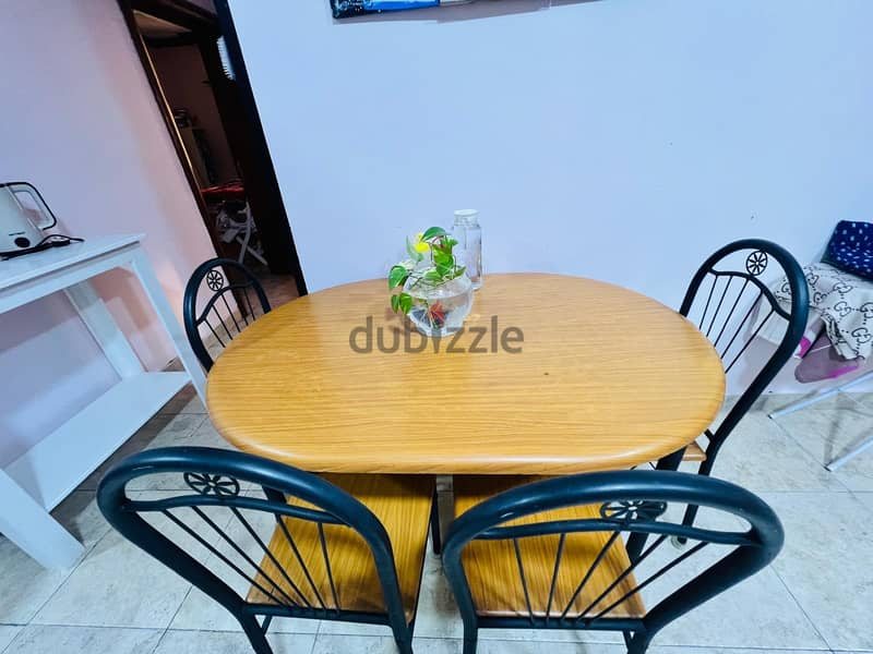 Dining table 20bd 6