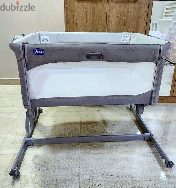 crib chicco brand in mint condition for sale 1