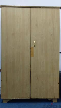 wooden wardrobe 0