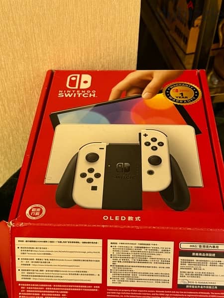 nintendo switch oled 64gb one game with box 3