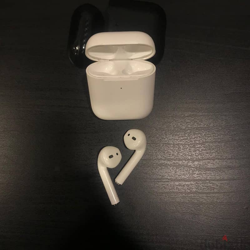 Apple AirPods 1