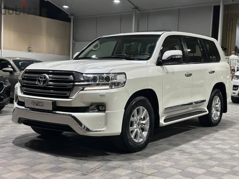 Toyota Land Cruiser 2018 0