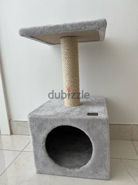 CAT HOUSE TREE 8