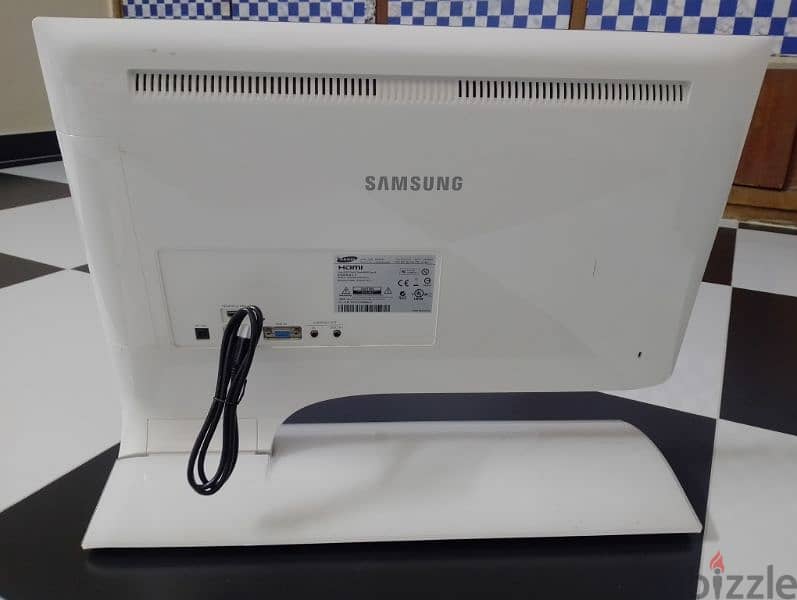 samsung model s24b750v 6