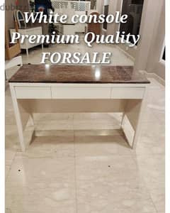 marble tables for sale like new condition call WhatsApp 337628630 0