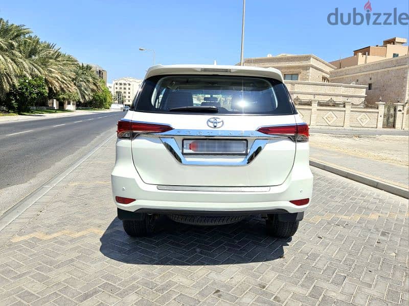 TOYOTA FORTUNER 2.7 LITRE MODEL 2019 7 SEATER SUV 5