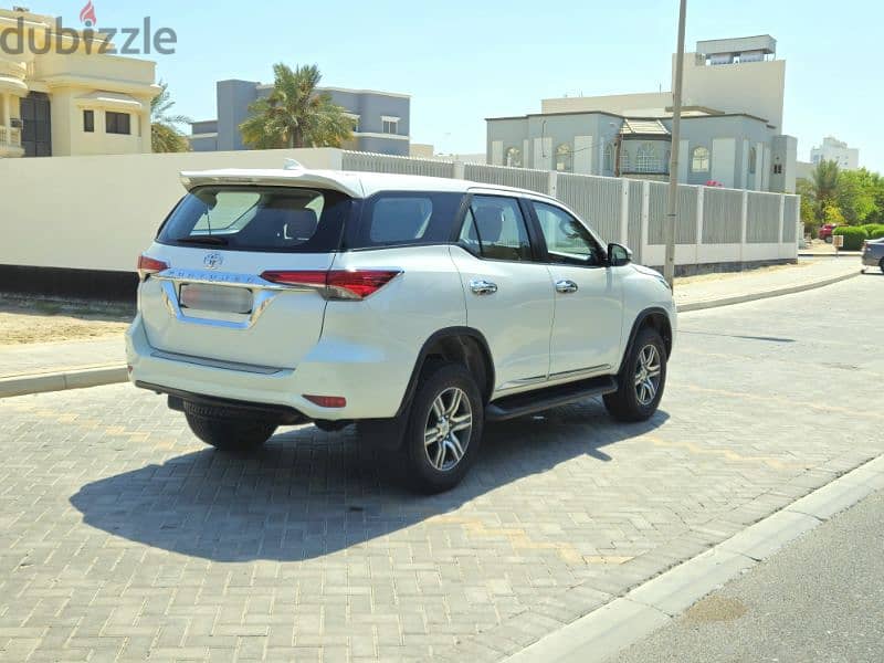 TOYOTA FORTUNER 2.7 LITRE MODEL 2019 7 SEATER SUV 6