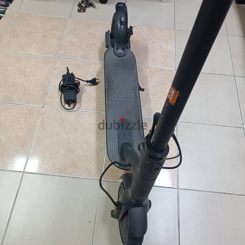 xiaomi electrice scooter essential 2