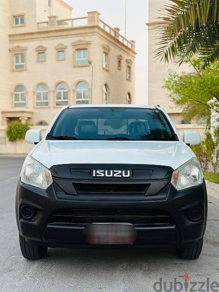 Isuzu D-Max 2020. Single owner used pickup. Zero accident. 2