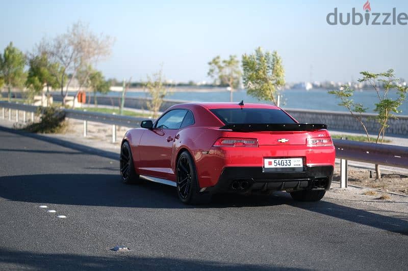 Chevrolet Camaro 2015 ZL1 V8 6.2 Supercharged 2