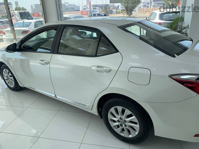 Toyota Corolla 2019 2.0LTR 2