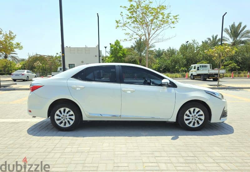 Toyota Corolla 2.0 XLI 2019 Excellent Condition 7