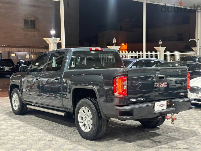 GMC Sierra 2018 10