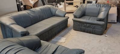 liether sofa set 0