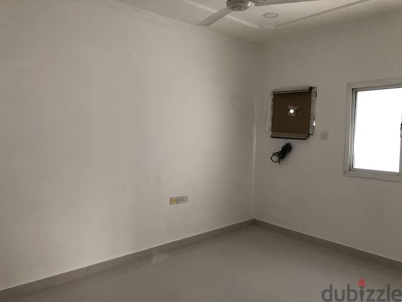 2br Muharraq flat for rent 2