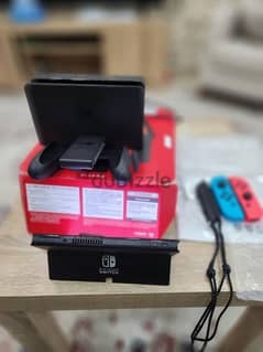 less than 1 month use nintendo OLED nintendo switch. 0