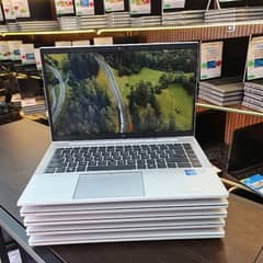 HP Elitebook 840 G8
Core i5-11th Gen