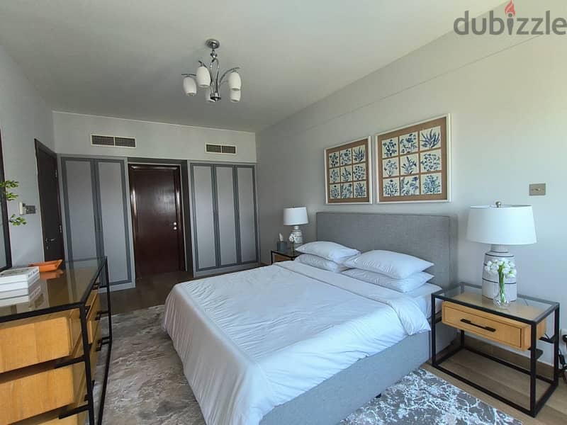 Duplex sea facing 3 Br flat on SALE 6