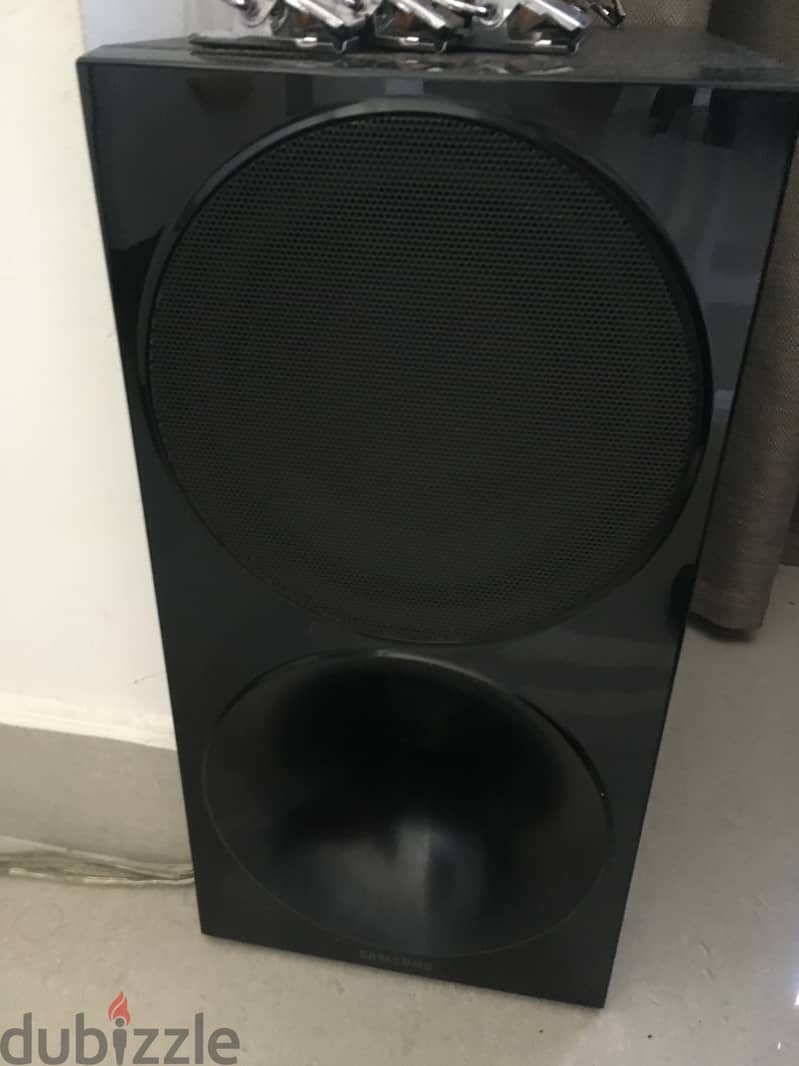 Samsung 5 Speaker Home Theatre 2