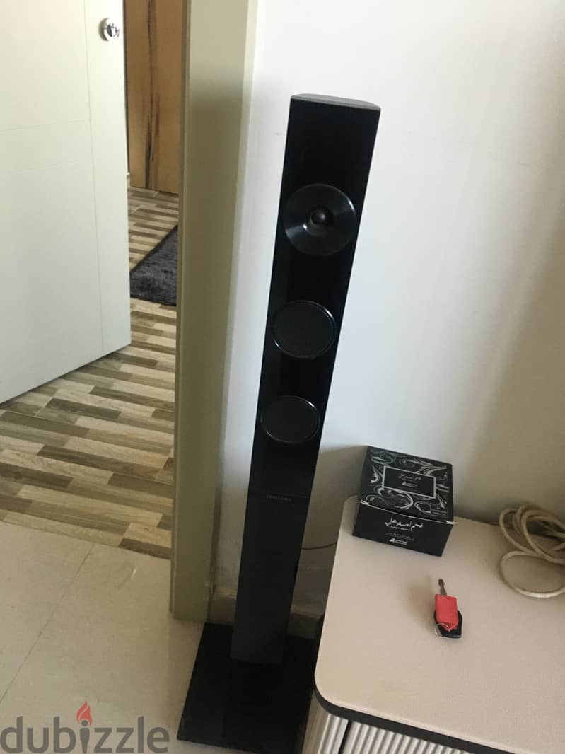 Samsung 5 Speaker Home Theatre 3