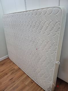 Mattress for sale size queen 160*200 from home center. 0