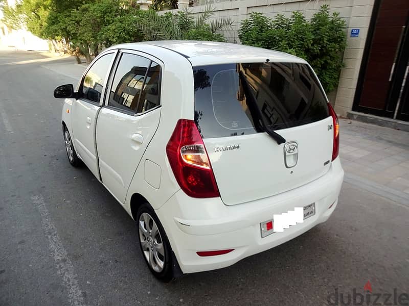 Hyundai I10 1.2 L 2013 White Well Mainatained Urgent Sale 5