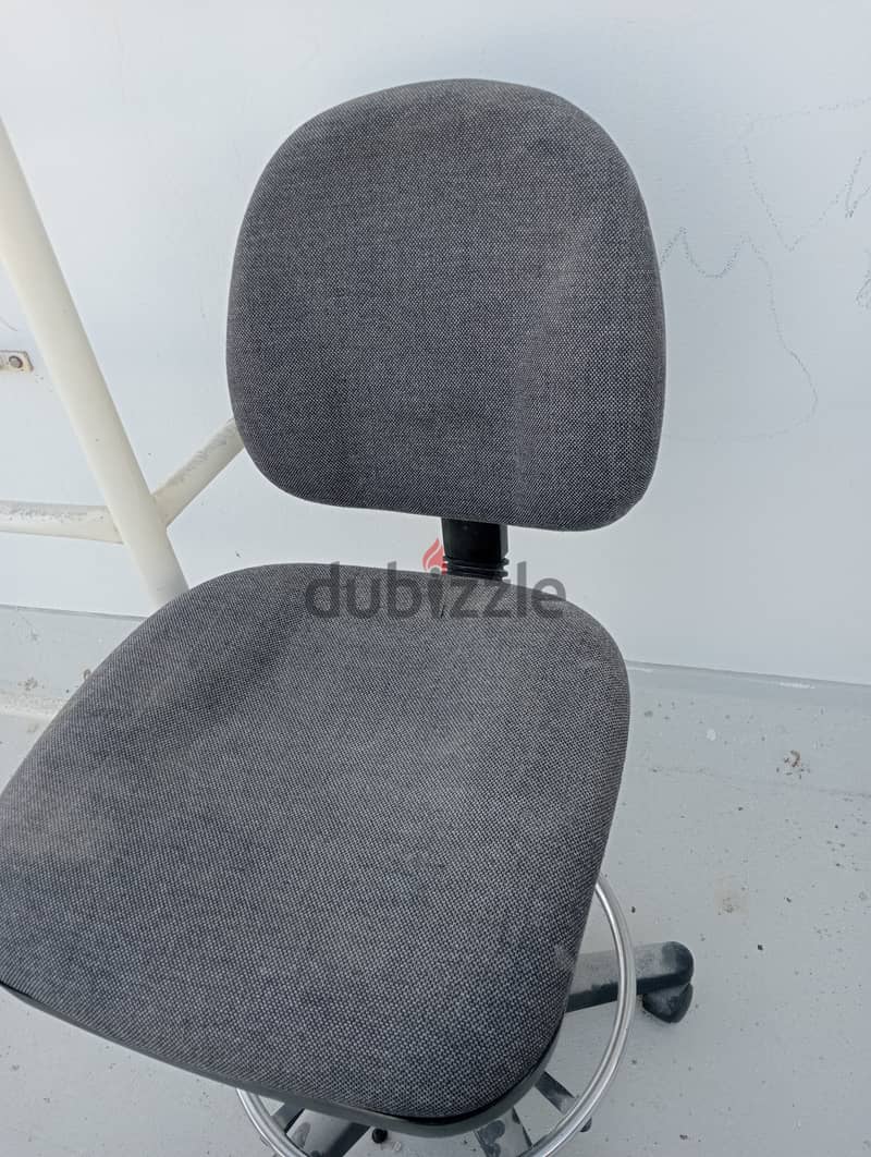 Office chairs for Sale كراسي مكتب للبيع 1