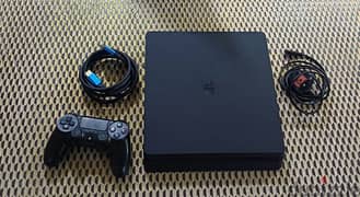 للبيع ps4 slim 1t