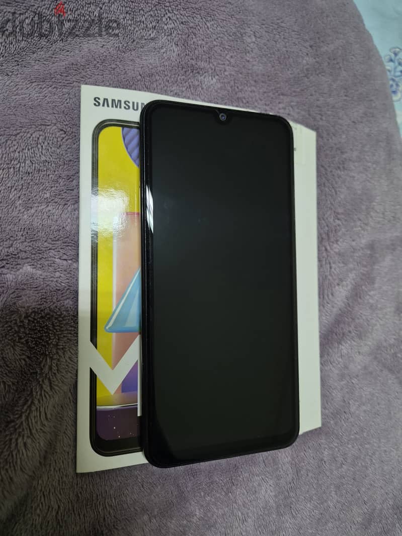 Samsung M31 - 4 covers free 5