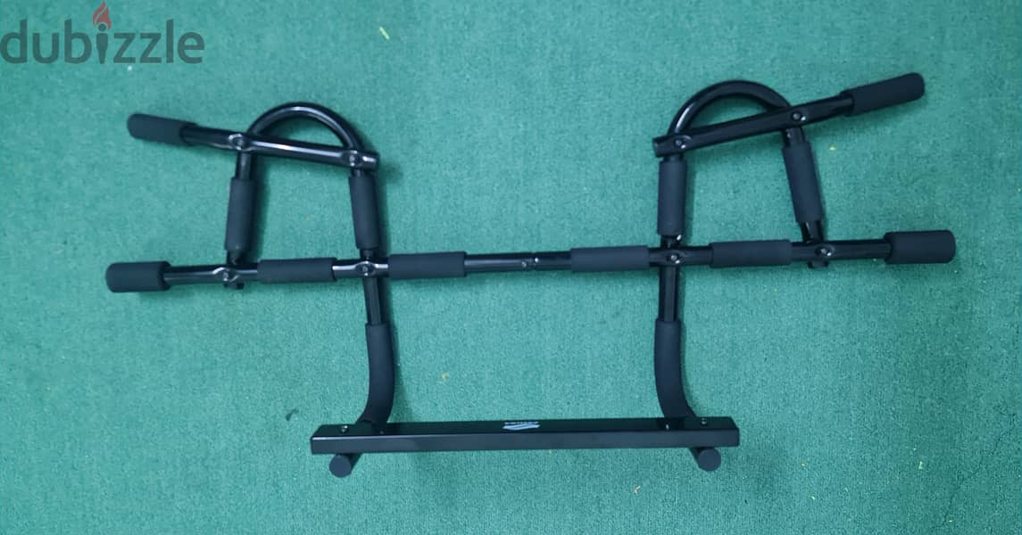 pull up bar for sale (never used) 0