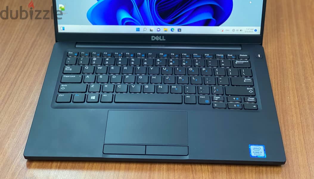 DELL i7 8th Generation Notebook 16GB RAM (FREE AIRPOD+BAG) 13.3"Screen 5