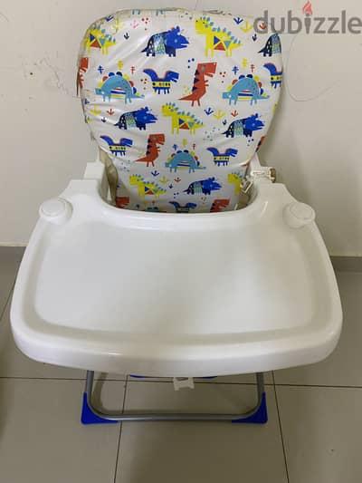 Kids High chair/Feeding chair for urgent sale