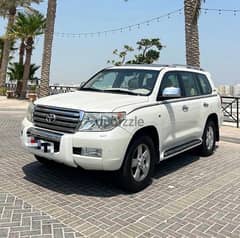 Toyota Land Cruiser VX-R 5.7L 2011