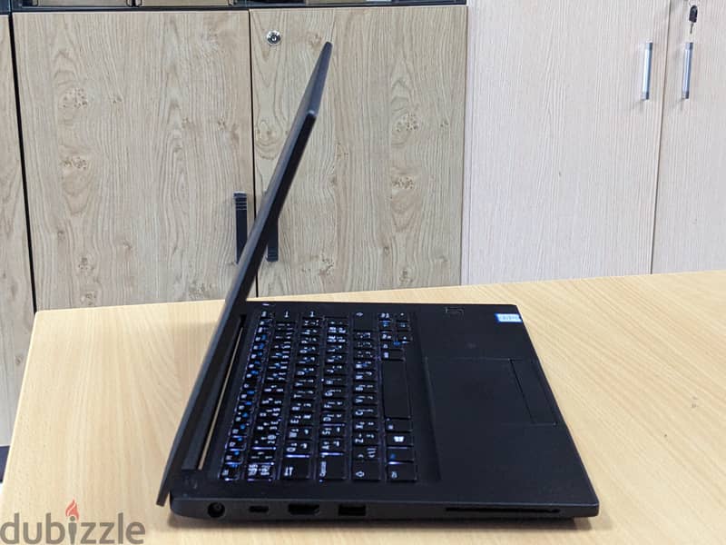 DELL Core i7 8th Generation Laptop 16GB RAM DDR4 + 256GB SSD 13.3" FH 5