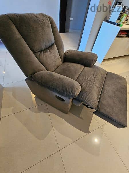 Gray recliner Chair 1