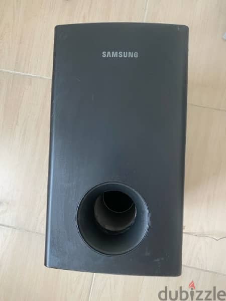 5.1 speakers with subwoofer good working 2