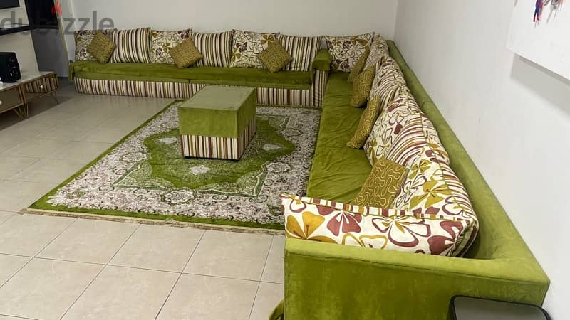 sofa 14 Seater with table and carpet 1