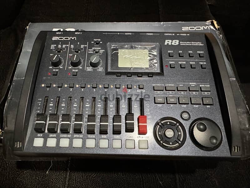 Zoom R8 Multitrack Recorder Interface 0