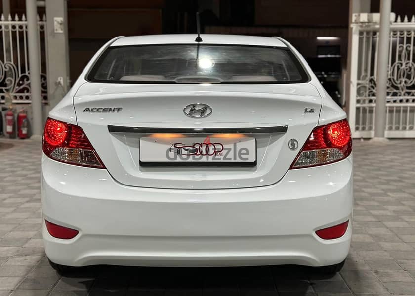 Hyundai Accent 2017 8