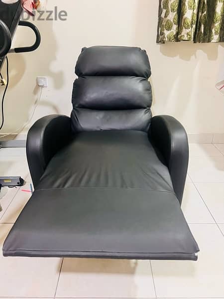 Recliner For Sale excellent condition 2