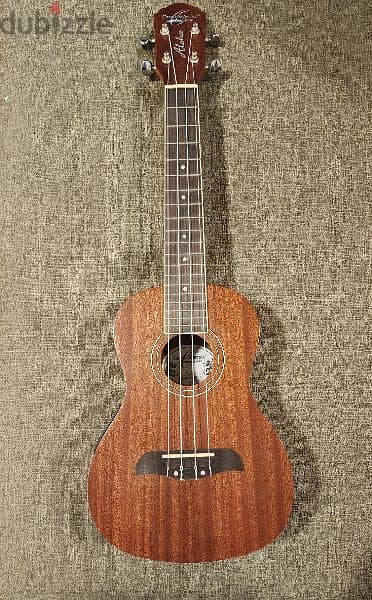 Ukulele for sale (Oscar Schmidt) 0