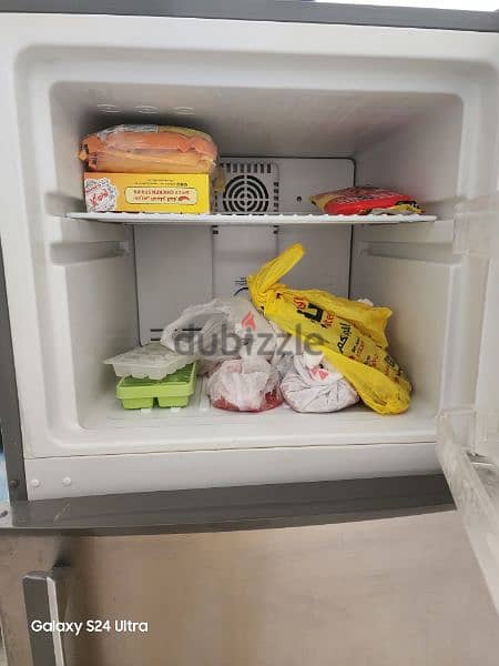 selling refrigerator 2