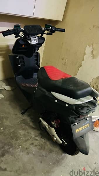 Electric scooter (Brand new) 1