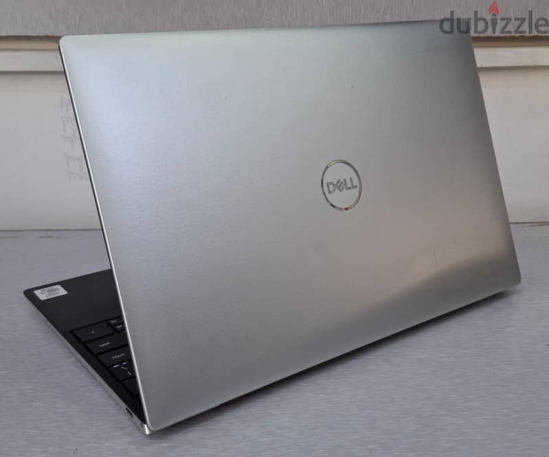 DELL XPS Core i7 10th Generation Touch Laptop 4K HDR 13.3"Touch Screen 6