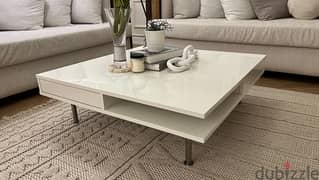 coffee table طاولة 0