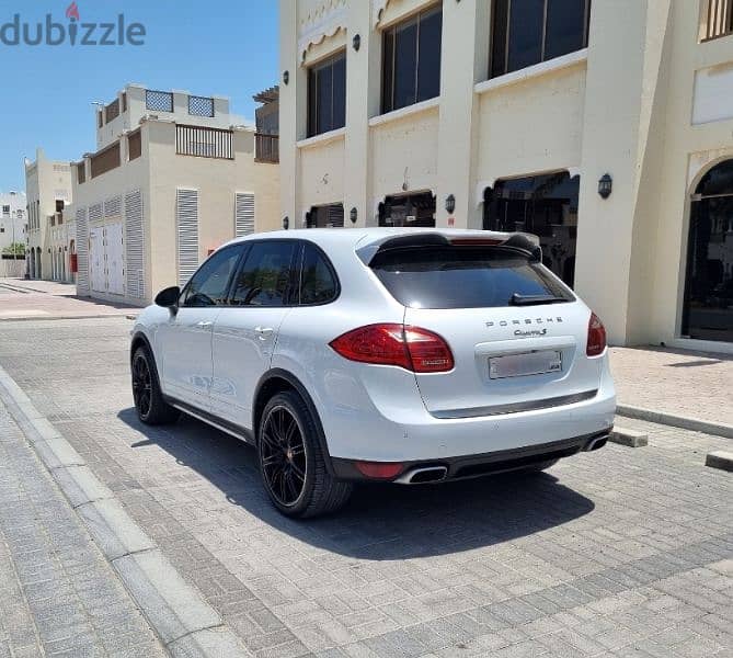 PORSCHE CAYENNE PLATINUM EDITION 2014 4